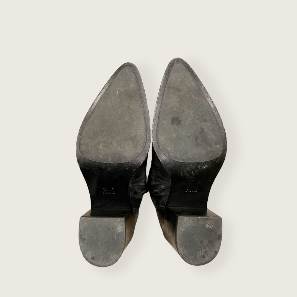 Frye Flynn Short Zip Fall/Winter Black Leather Heeled Chic Everyday Ankle Bootie - Picture 13 of 15